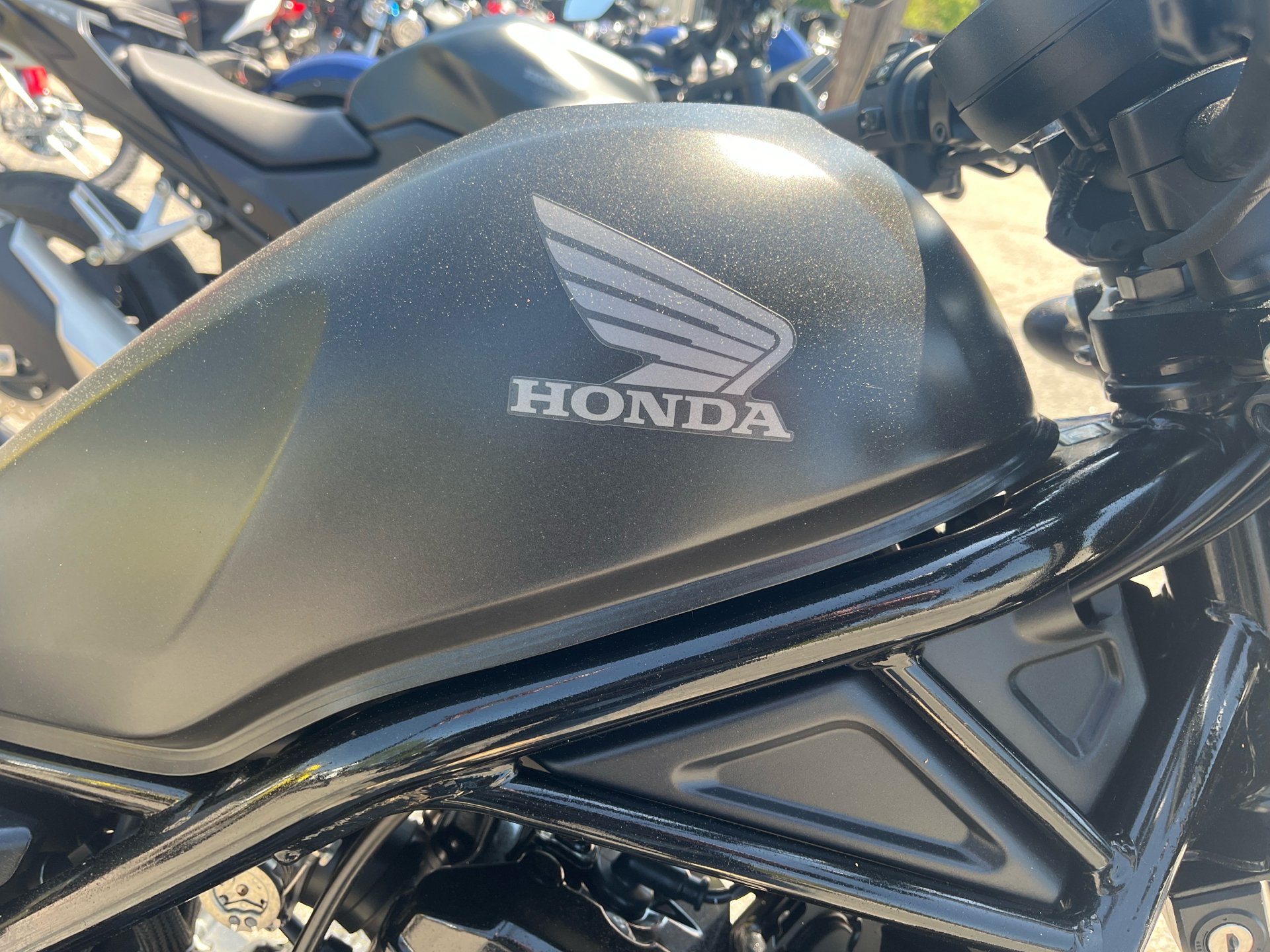 2022 Honda Rebel 300 in West Bridgewater, Massachusetts - Photo 2