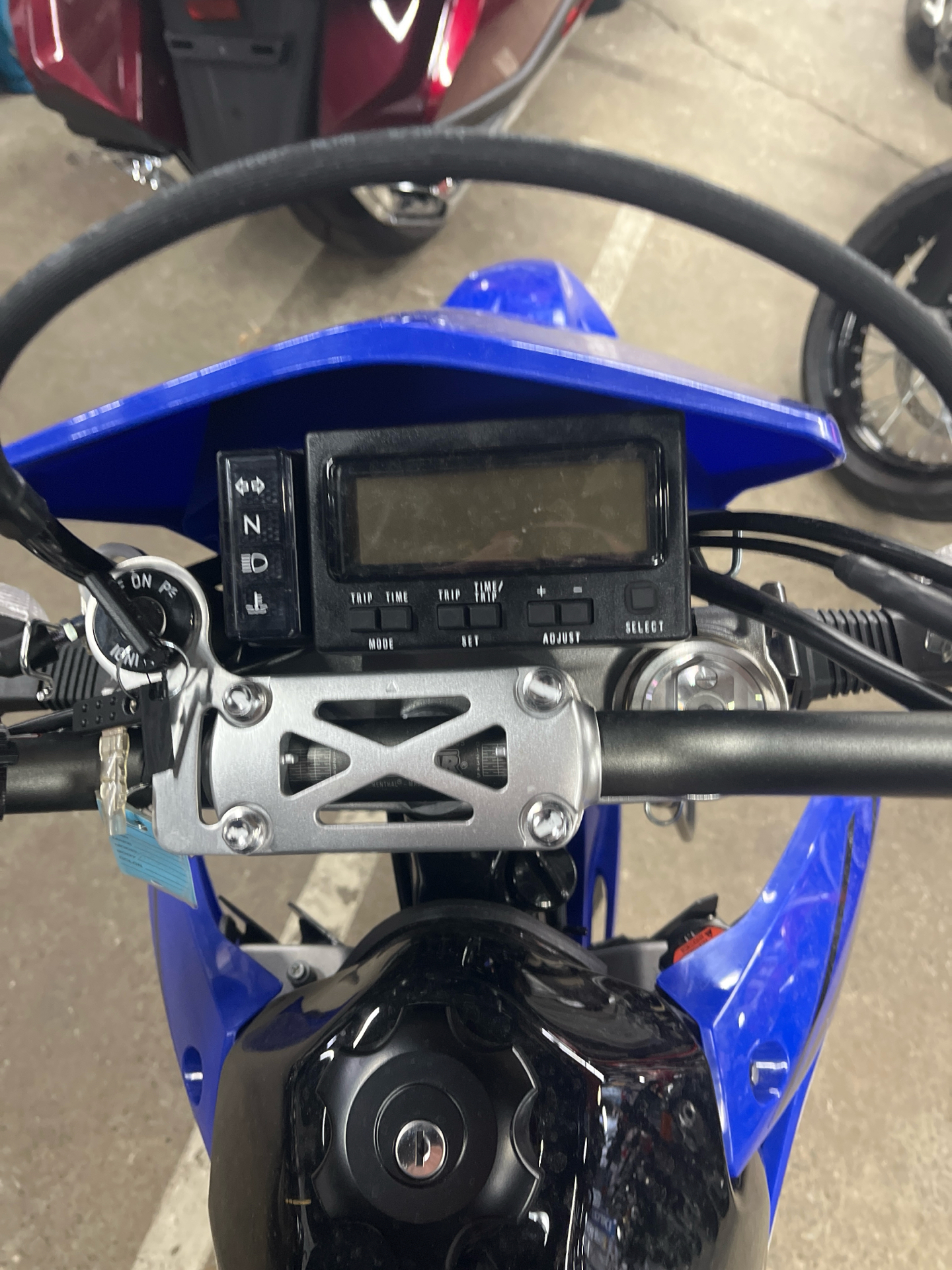2024 Suzuki DR-Z400SM in West Bridgewater, Massachusetts - Photo 14