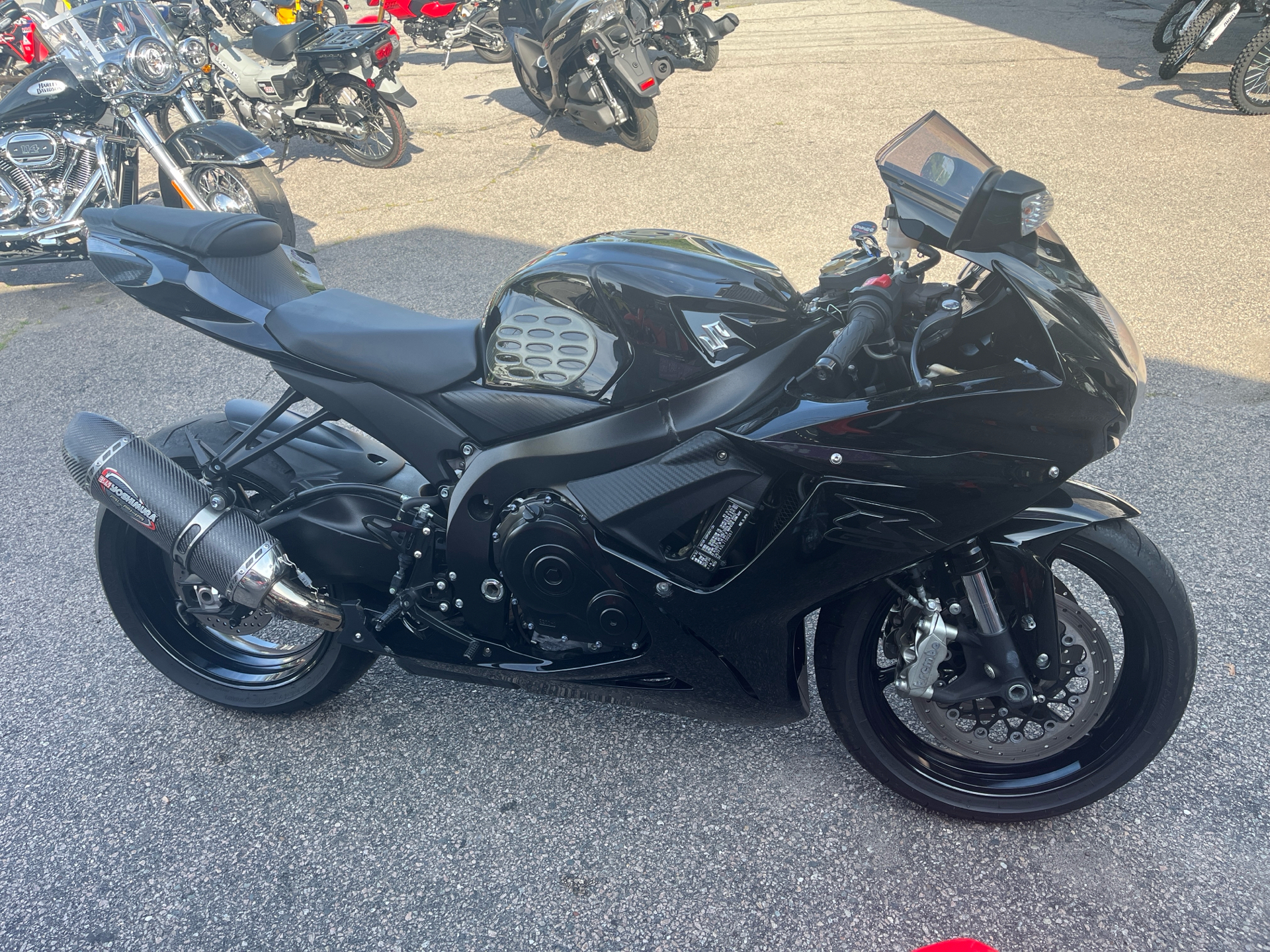 2020 Suzuki GSX-R600 in West Bridgewater, Massachusetts - Photo 1