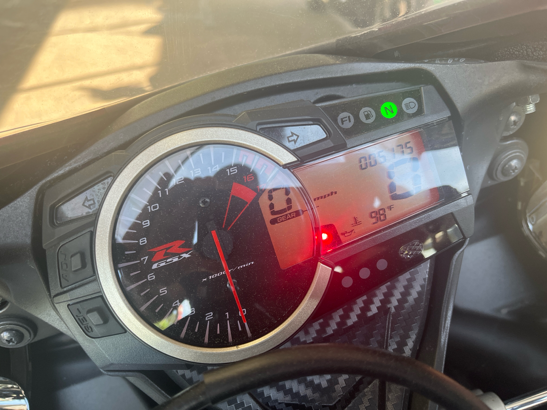 2020 Suzuki GSX-R600 in West Bridgewater, Massachusetts - Photo 11