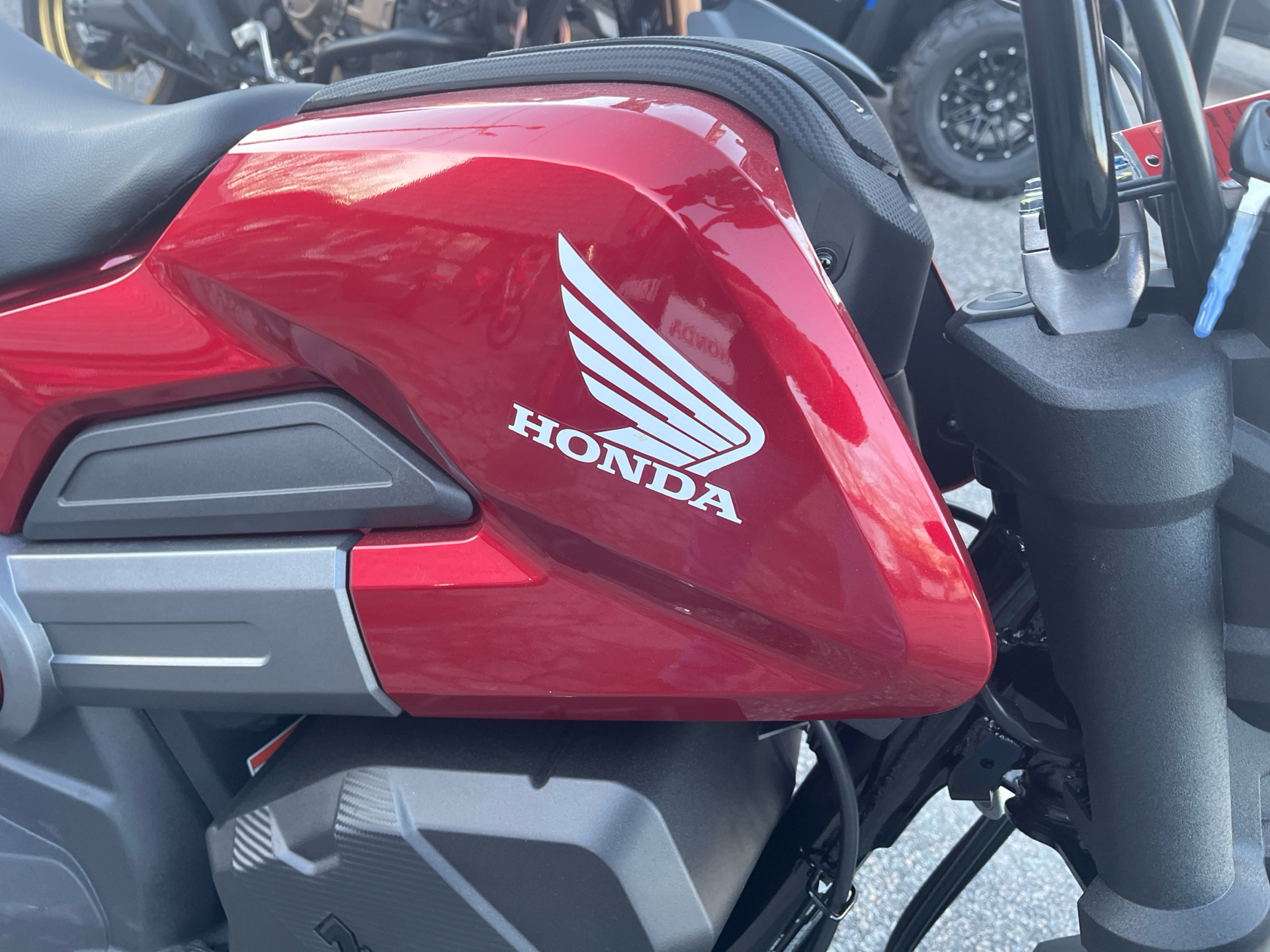 2024 Honda Navi in West Bridgewater, Massachusetts - Photo 2
