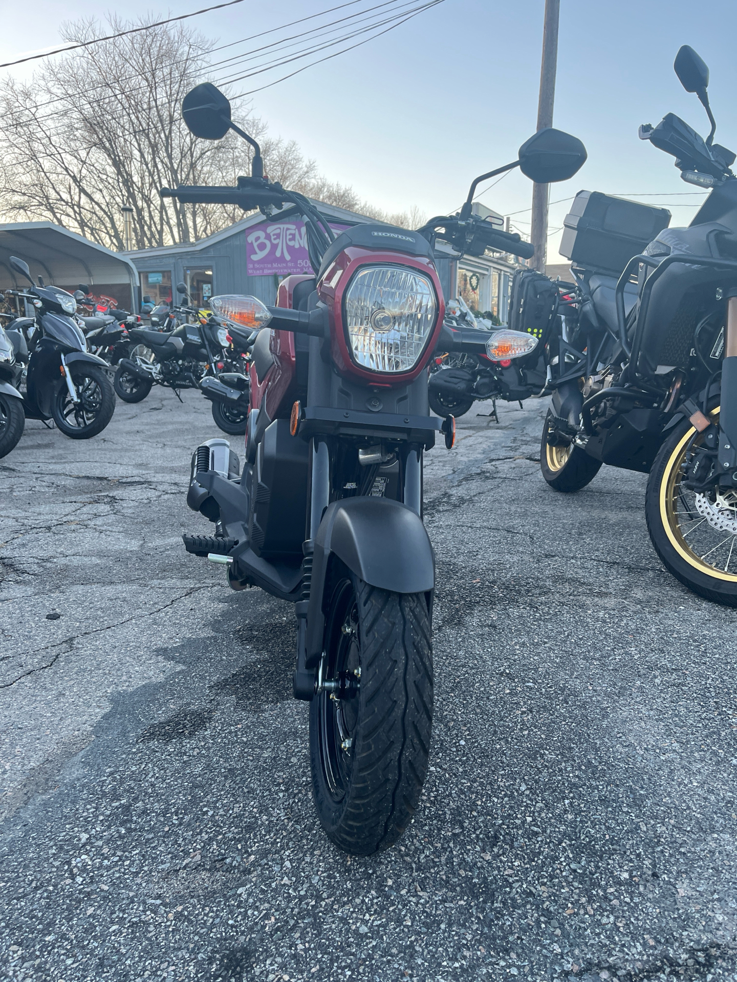 2024 Honda Navi in West Bridgewater, Massachusetts - Photo 5