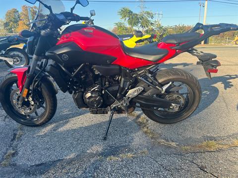 2017 Yamaha FZ-07 in West Bridgewater, Massachusetts - Photo 7