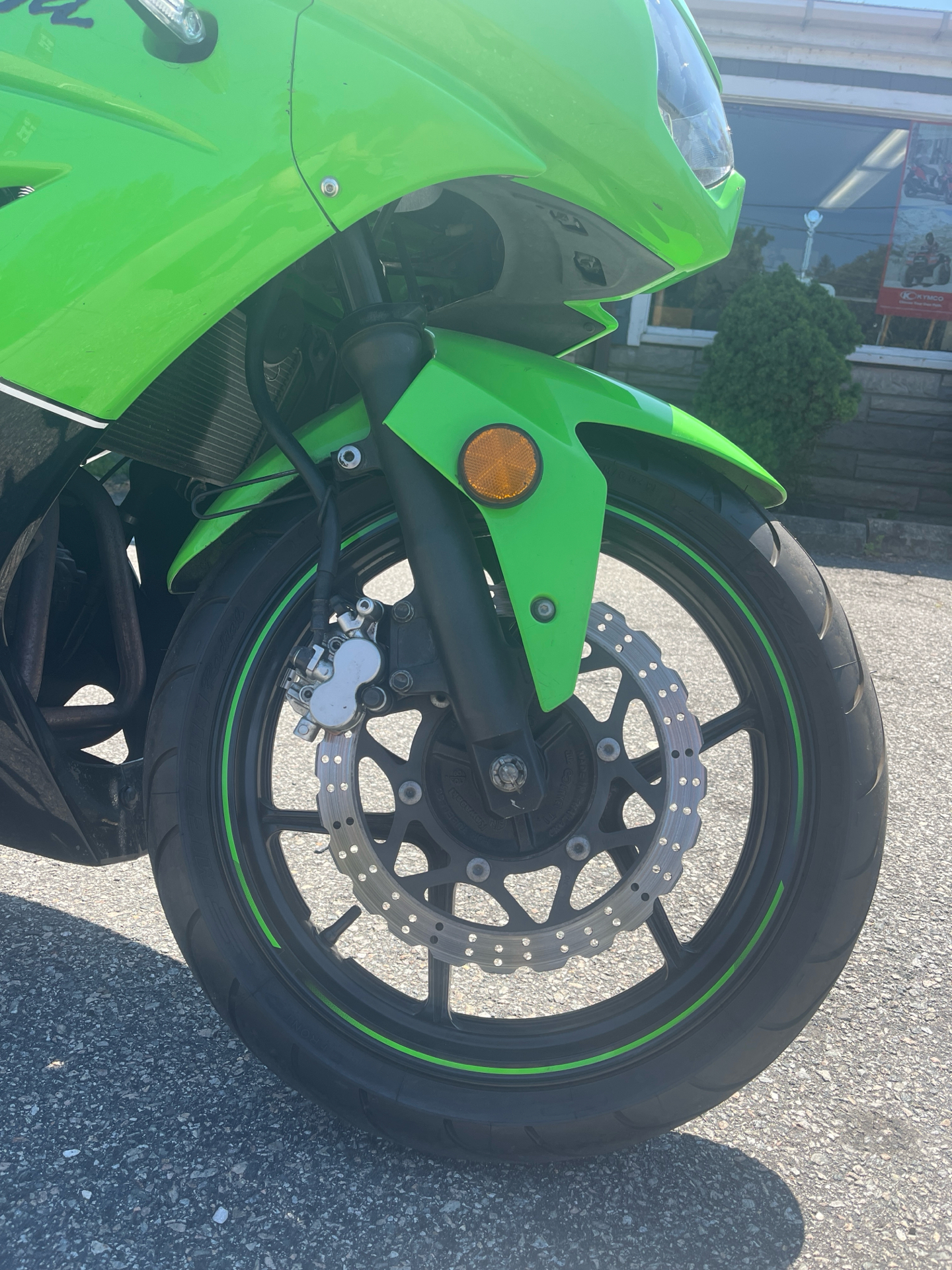 2011 Kawasaki Ninja® 250R in West Bridgewater, Massachusetts - Photo 4