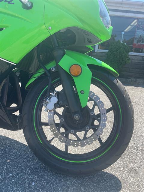 2011 Kawasaki Ninja® 250R in West Bridgewater, Massachusetts - Photo 4