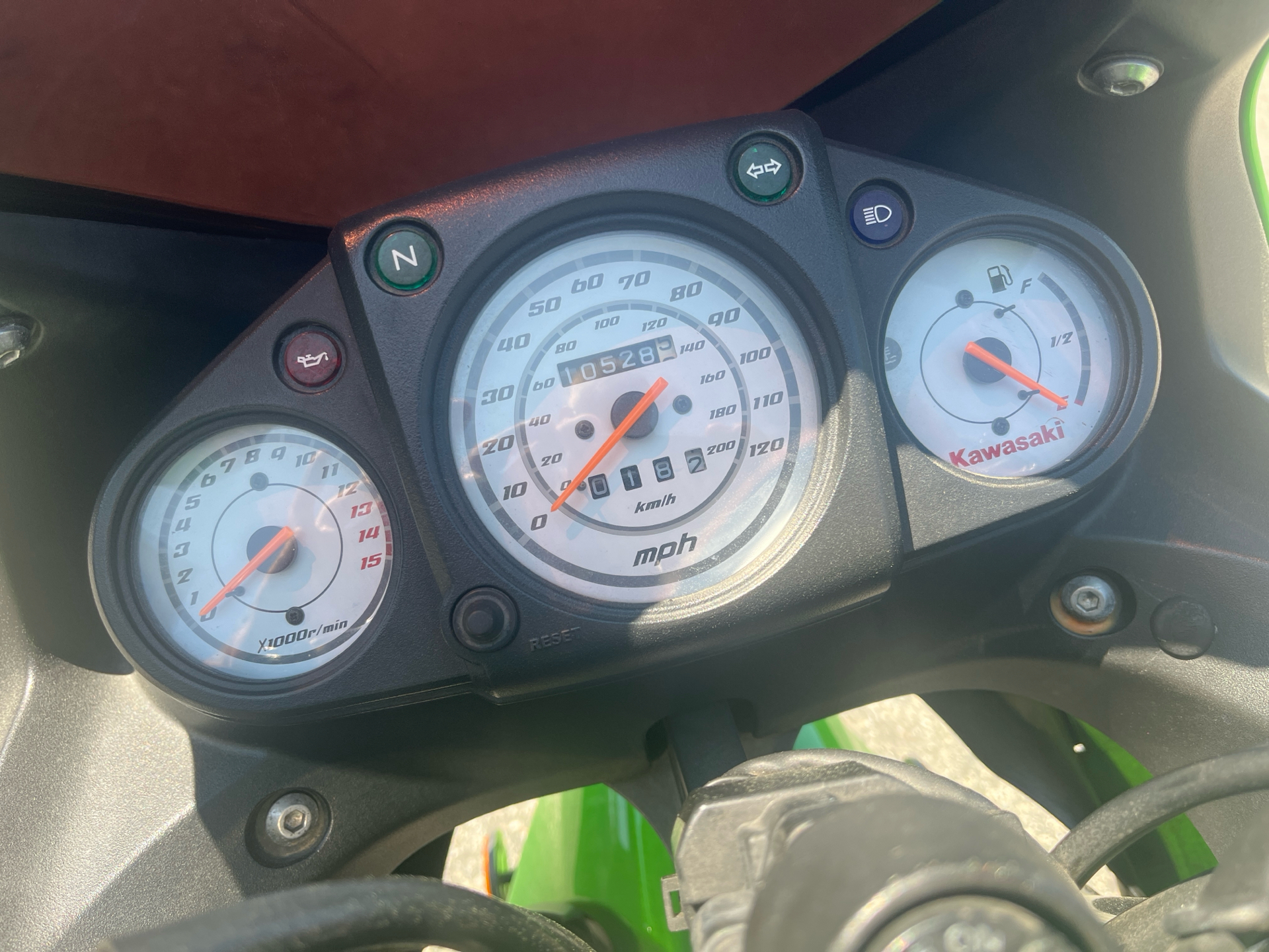 2011 Kawasaki Ninja® 250R in West Bridgewater, Massachusetts - Photo 11