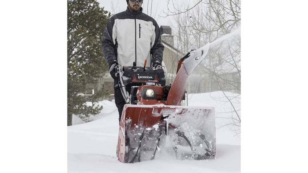 Honda HSS1332AAT in West Bridgewater, Massachusetts - Photo 3