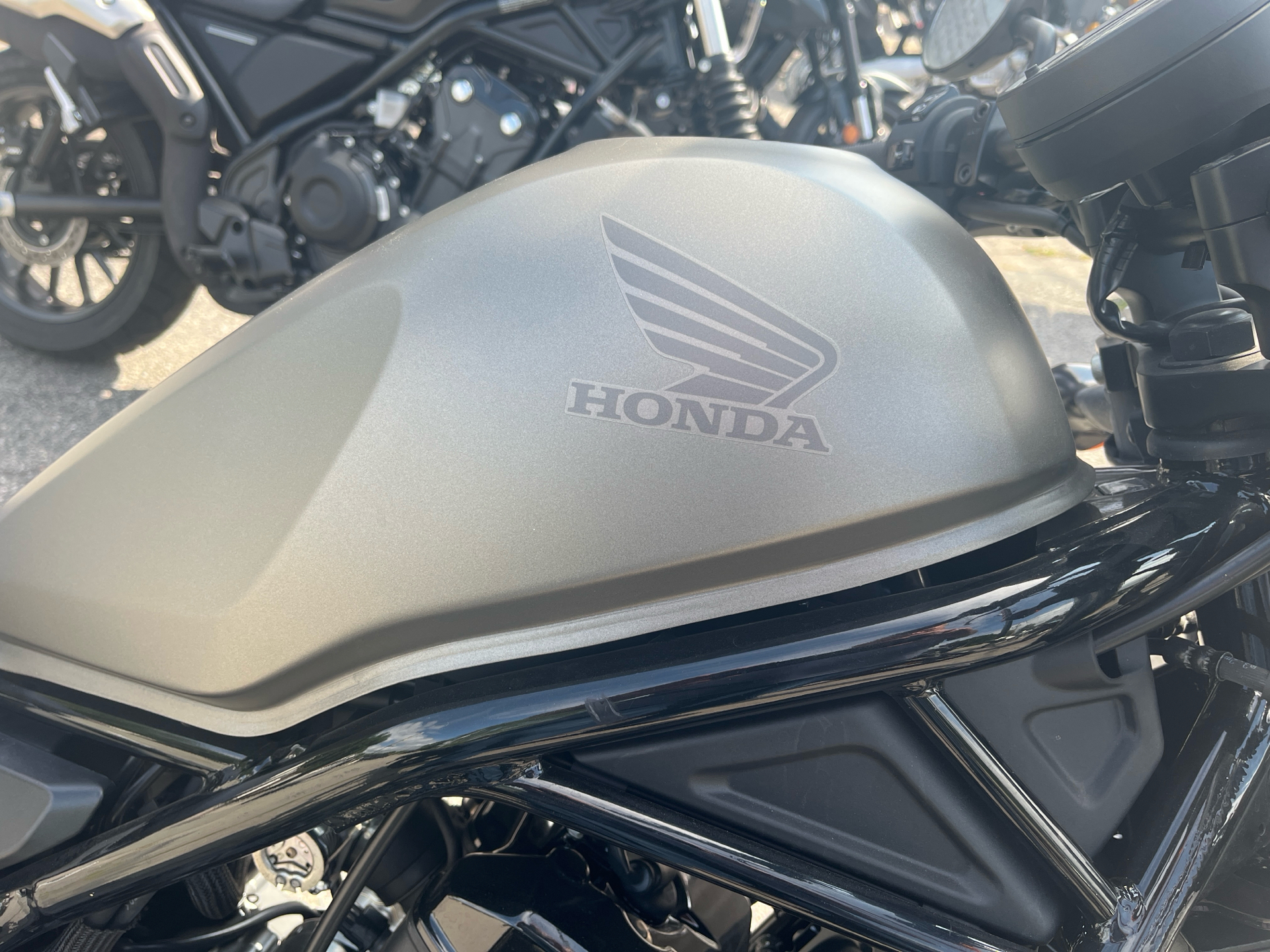 2018 Honda Rebel 300 ABS in West Bridgewater, Massachusetts - Photo 2