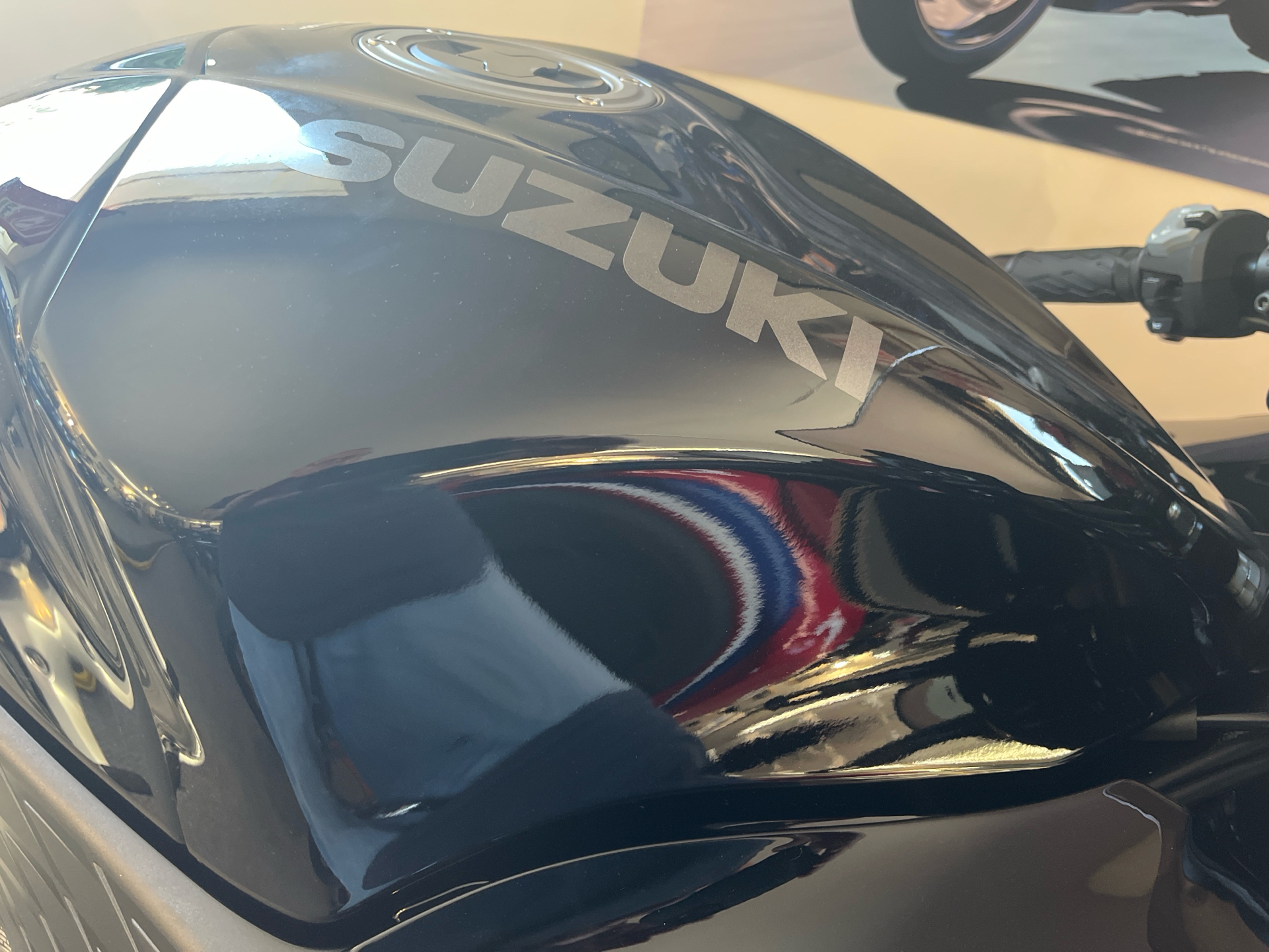 2025 Suzuki Hayabusa in West Bridgewater, Massachusetts - Photo 3
