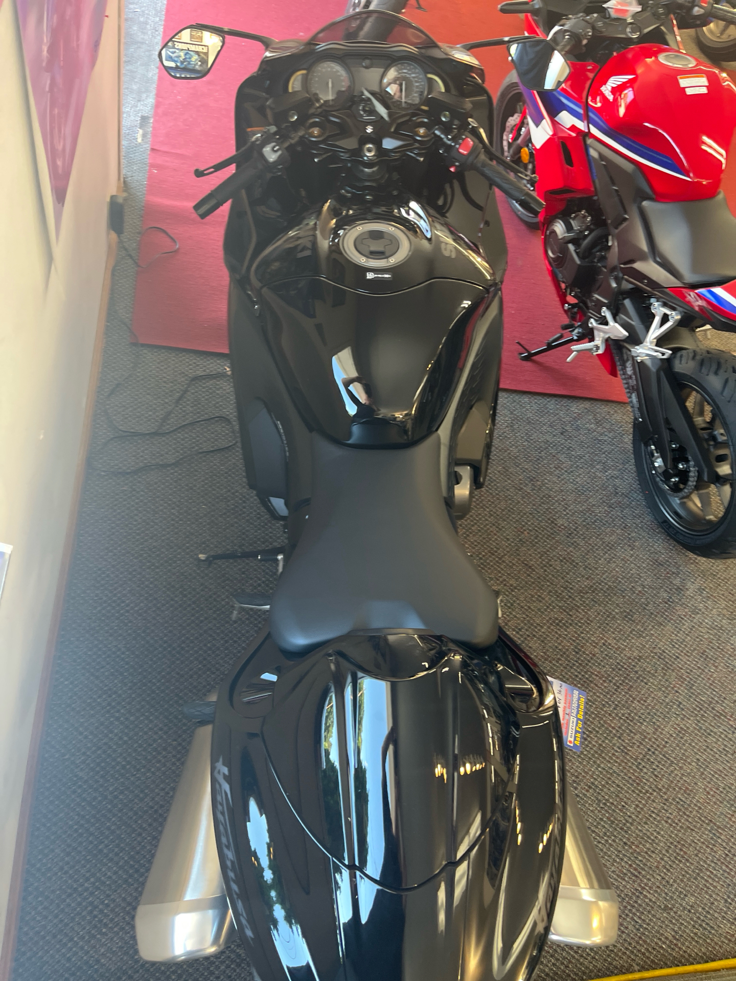 2025 Suzuki Hayabusa in West Bridgewater, Massachusetts - Photo 7