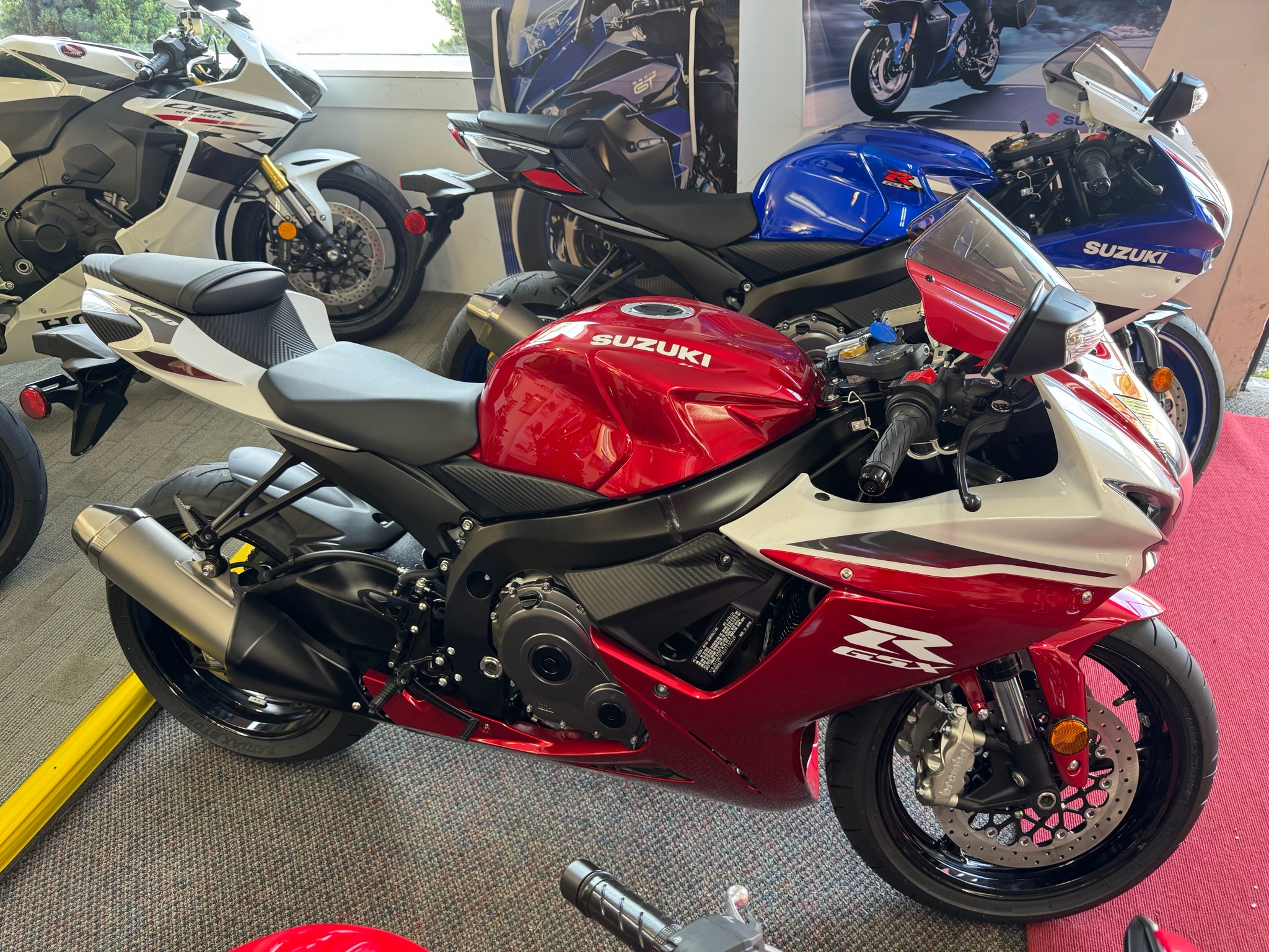 2027 GSX-R600