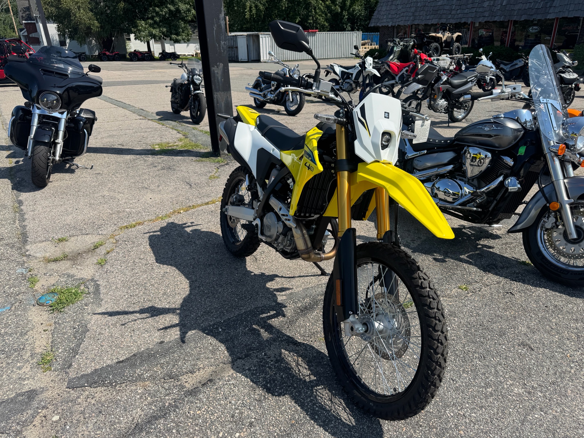 2026 Suzuki DR-Z4S 2
