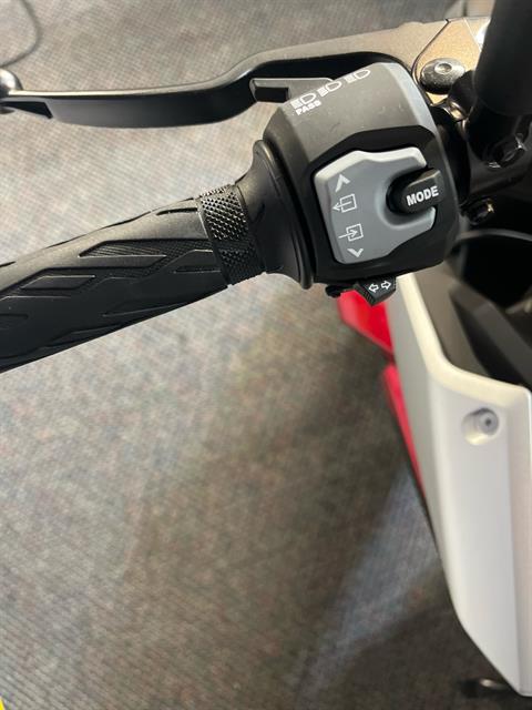 2024 Suzuki GSX-S1000 in West Bridgewater, Massachusetts - Photo 10