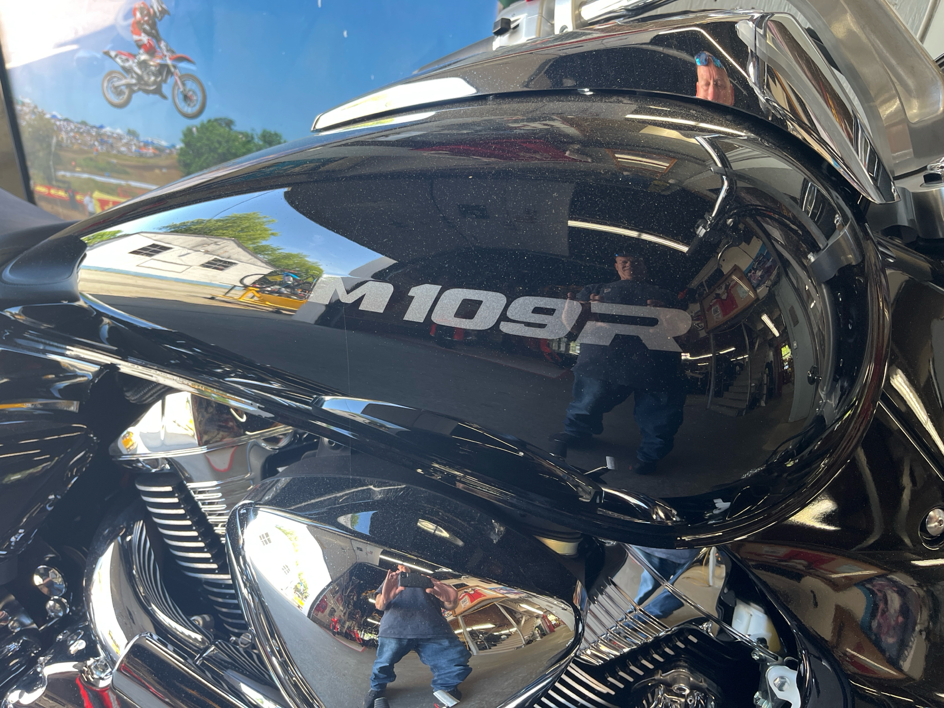 2025 Suzuki Boulevard M109R in West Bridgewater, Massachusetts - Photo 2