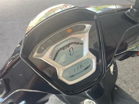 2022 Kymco People S 150i ABS in West Bridgewater, Massachusetts - Photo 5