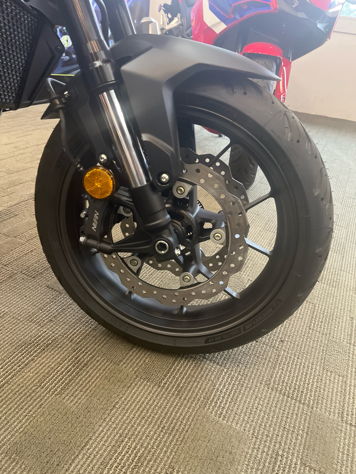 2025 Honda CB750 Hornet in West Bridgewater, Massachusetts - Photo 6