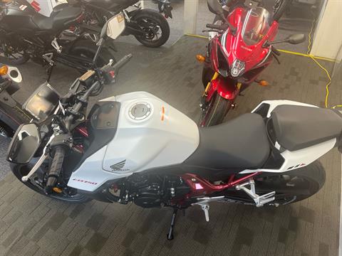 2025 Honda CB750 Hornet in West Bridgewater, Massachusetts - Photo 9
