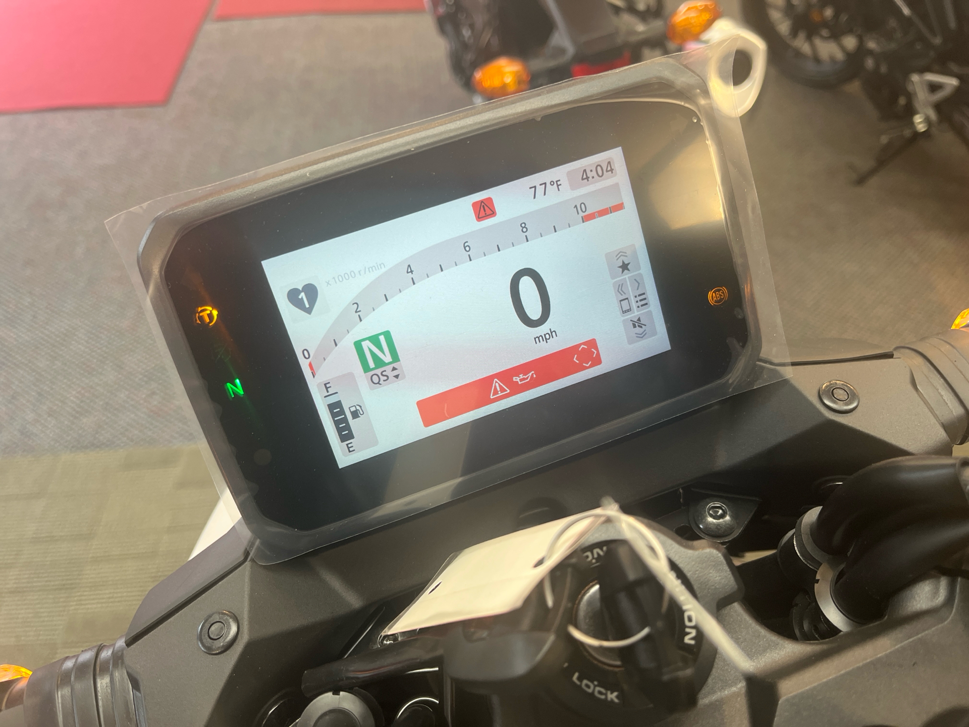 2025 Honda CB750 Hornet in West Bridgewater, Massachusetts - Photo 10