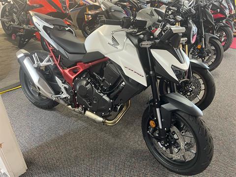 2025 Honda CB750 Hornet in West Bridgewater, Massachusetts - Photo 1
