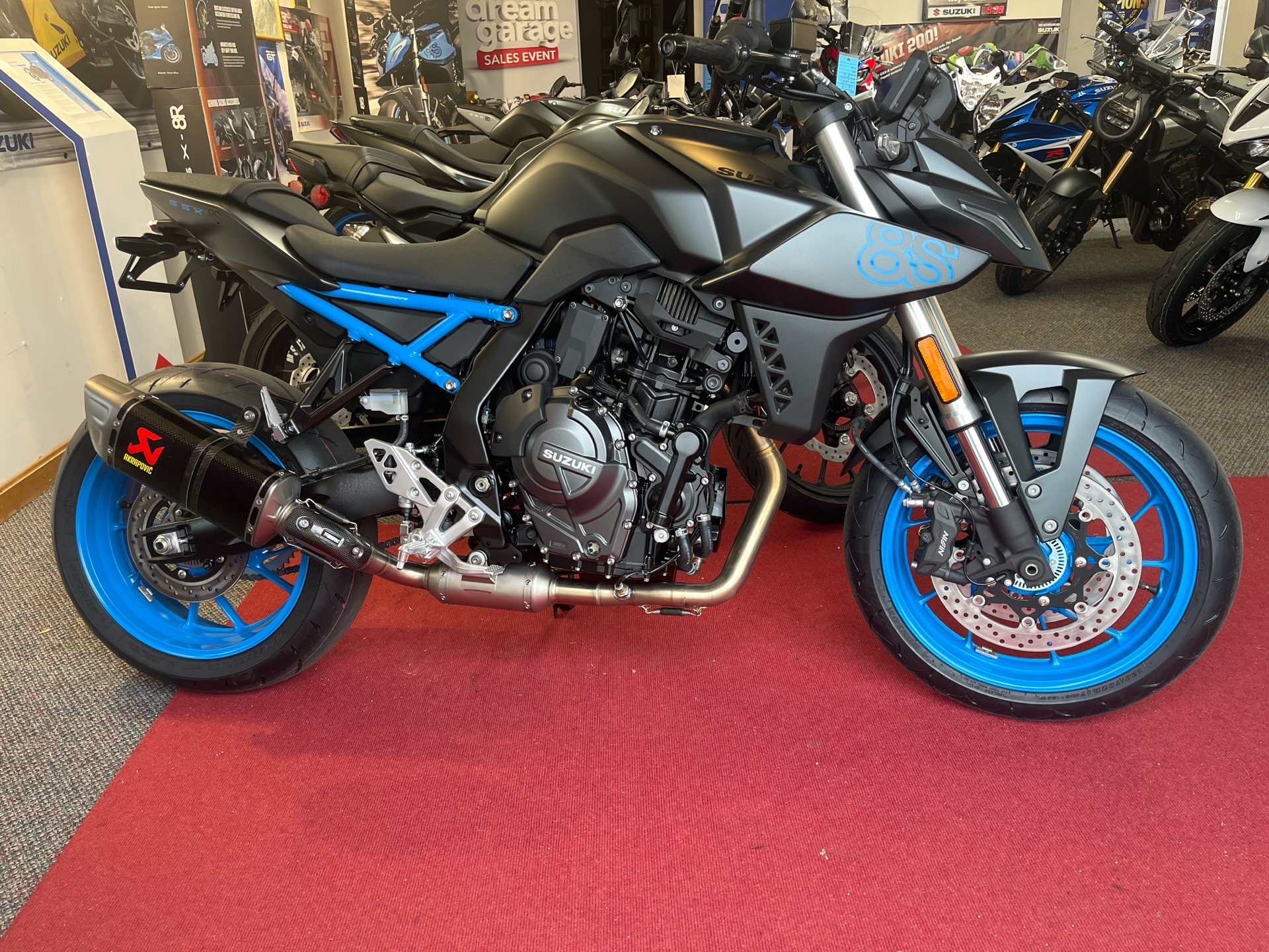 2024 Suzuki GSX-8S in West Bridgewater, Massachusetts - Photo 1