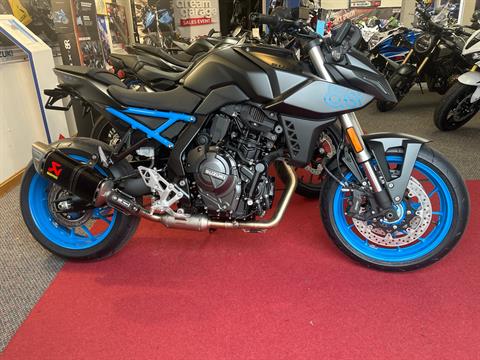 2024 Suzuki GSX-8S in West Bridgewater, Massachusetts - Photo 1