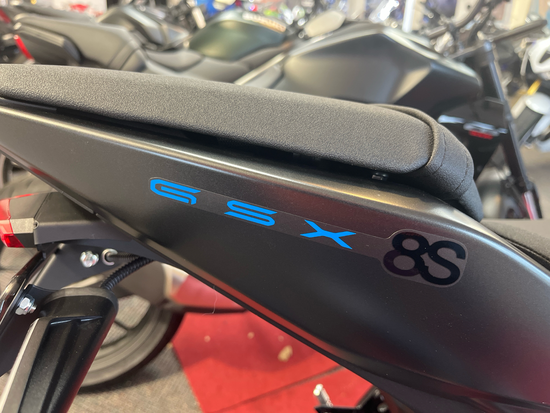 2024 Suzuki GSX-8S in West Bridgewater, Massachusetts - Photo 6