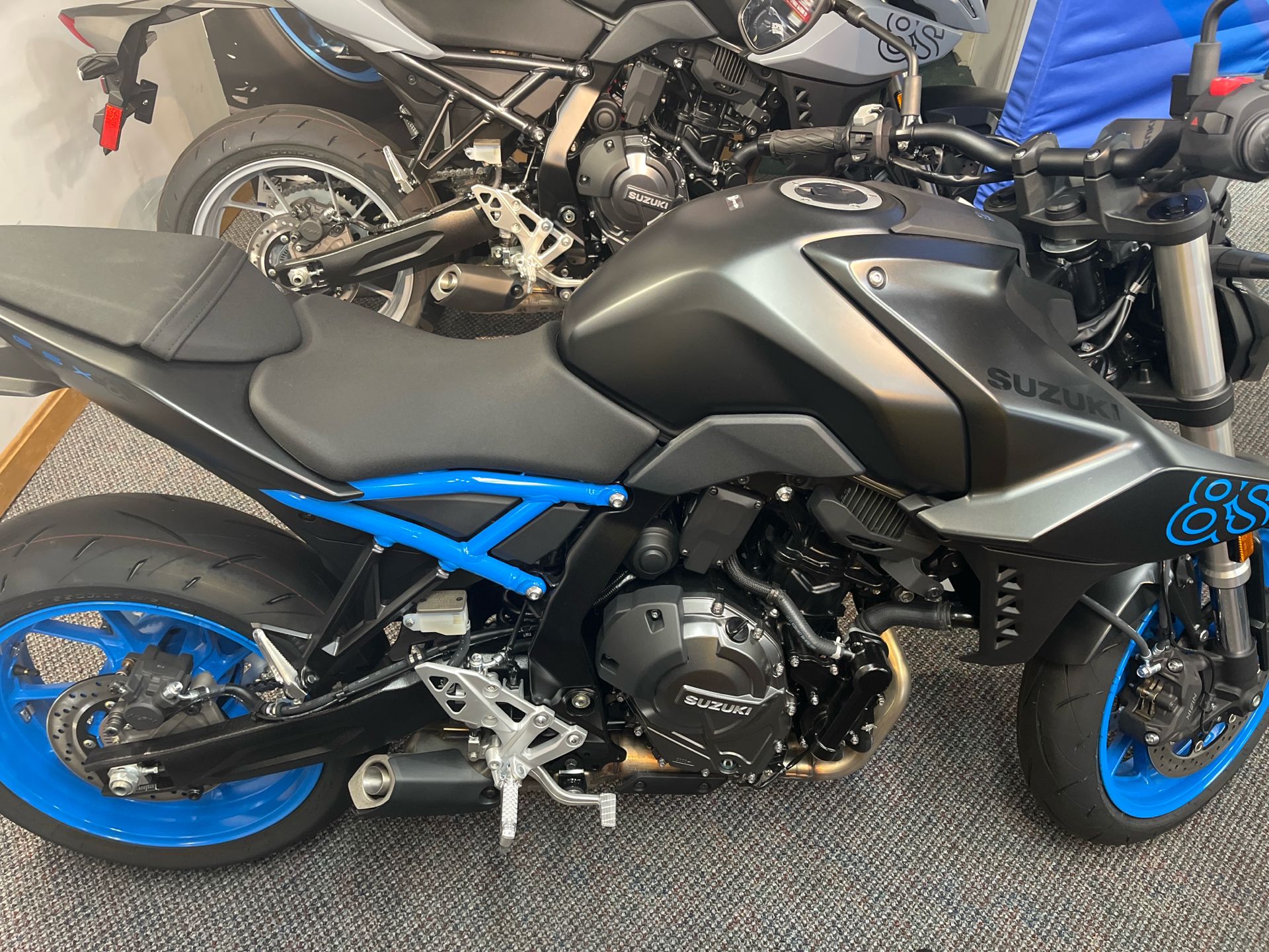 2024 Suzuki GSX-8S in West Bridgewater, Massachusetts - Photo 1