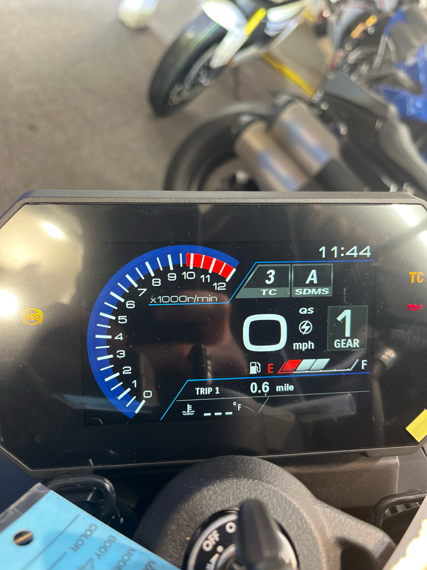 2024 Suzuki GSX-8S in West Bridgewater, Massachusetts - Photo 7