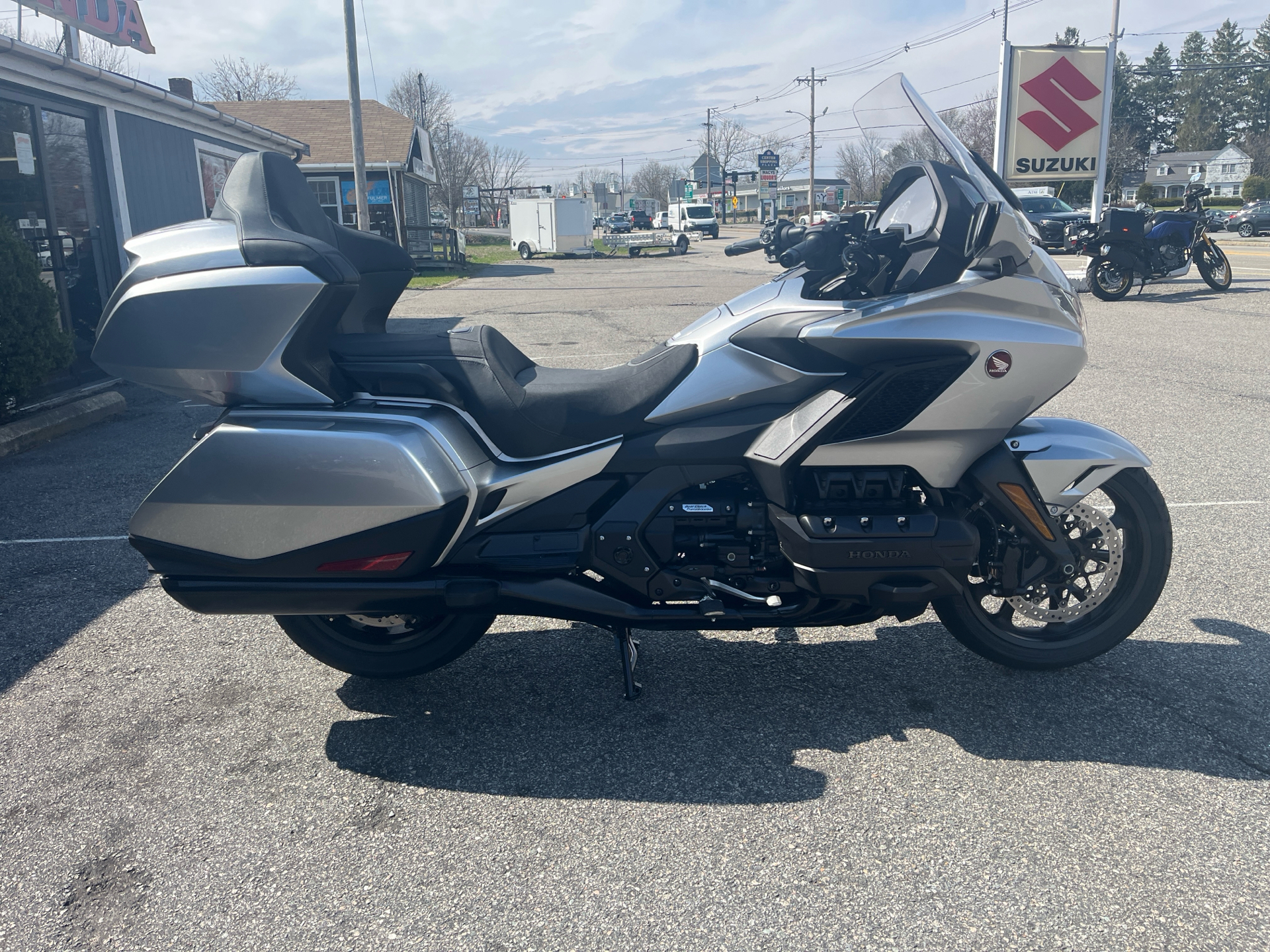 2025 Honda Gold Wing Tour Automatic DCT in West Bridgewater, Massachusetts - Photo 1