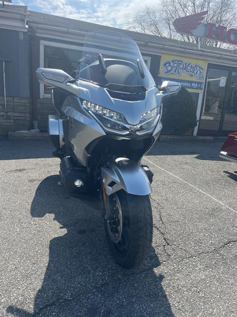 2025 Honda Gold Wing Tour Automatic DCT in West Bridgewater, Massachusetts - Photo 3