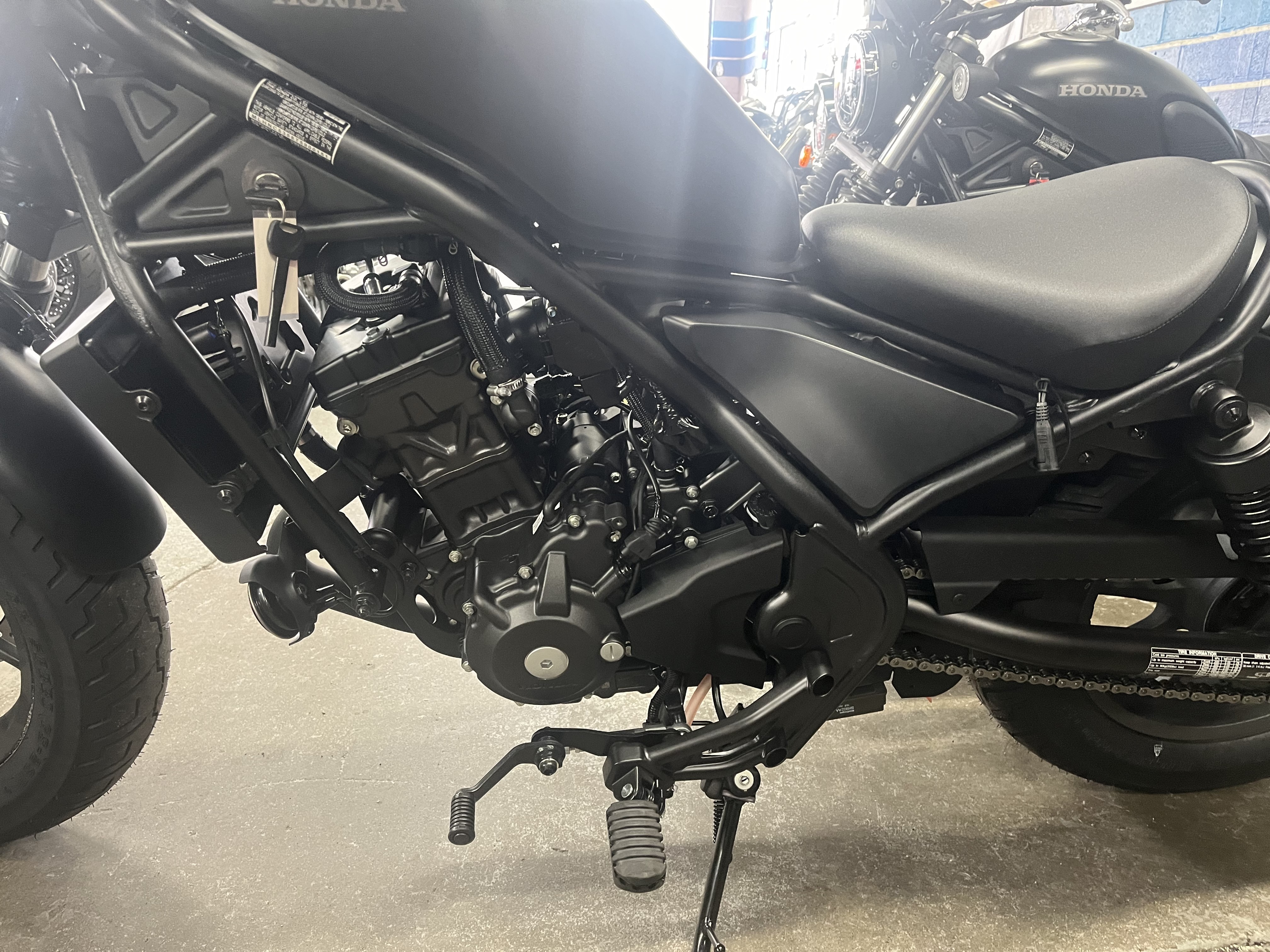 2026 Honda Rebel 300 E-Clutch in West Bridgewater, Massachusetts - Photo 7