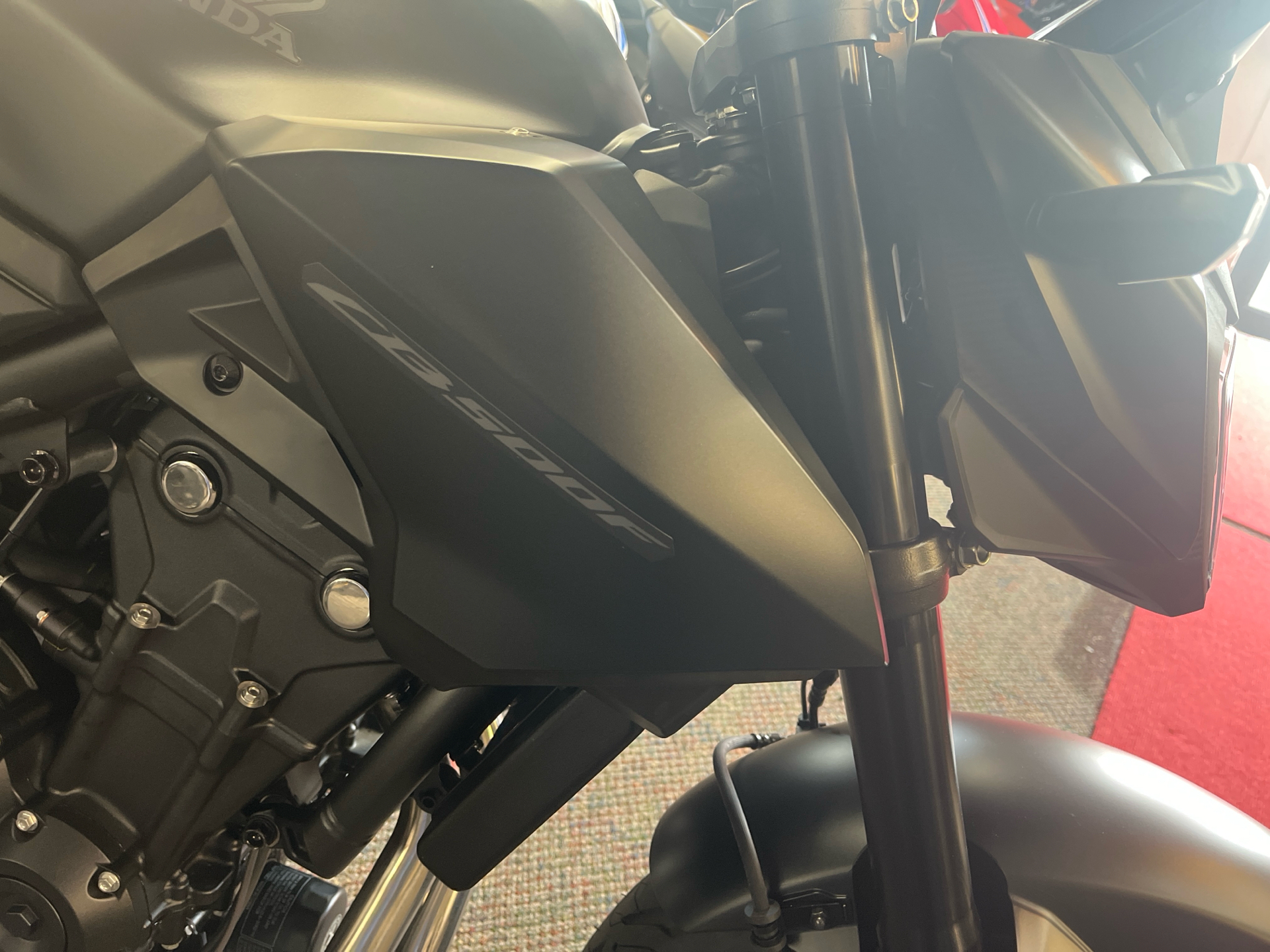 2025 Honda CB500F ABS in West Bridgewater, Massachusetts - Photo 2