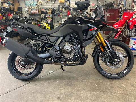 2025 Suzuki V-Strom 800DE in West Bridgewater, Massachusetts - Photo 1
