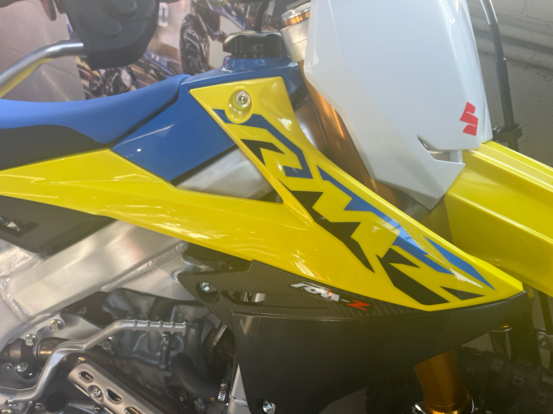 2025 Suzuki RM-Z450 in West Bridgewater, Massachusetts - Photo 2