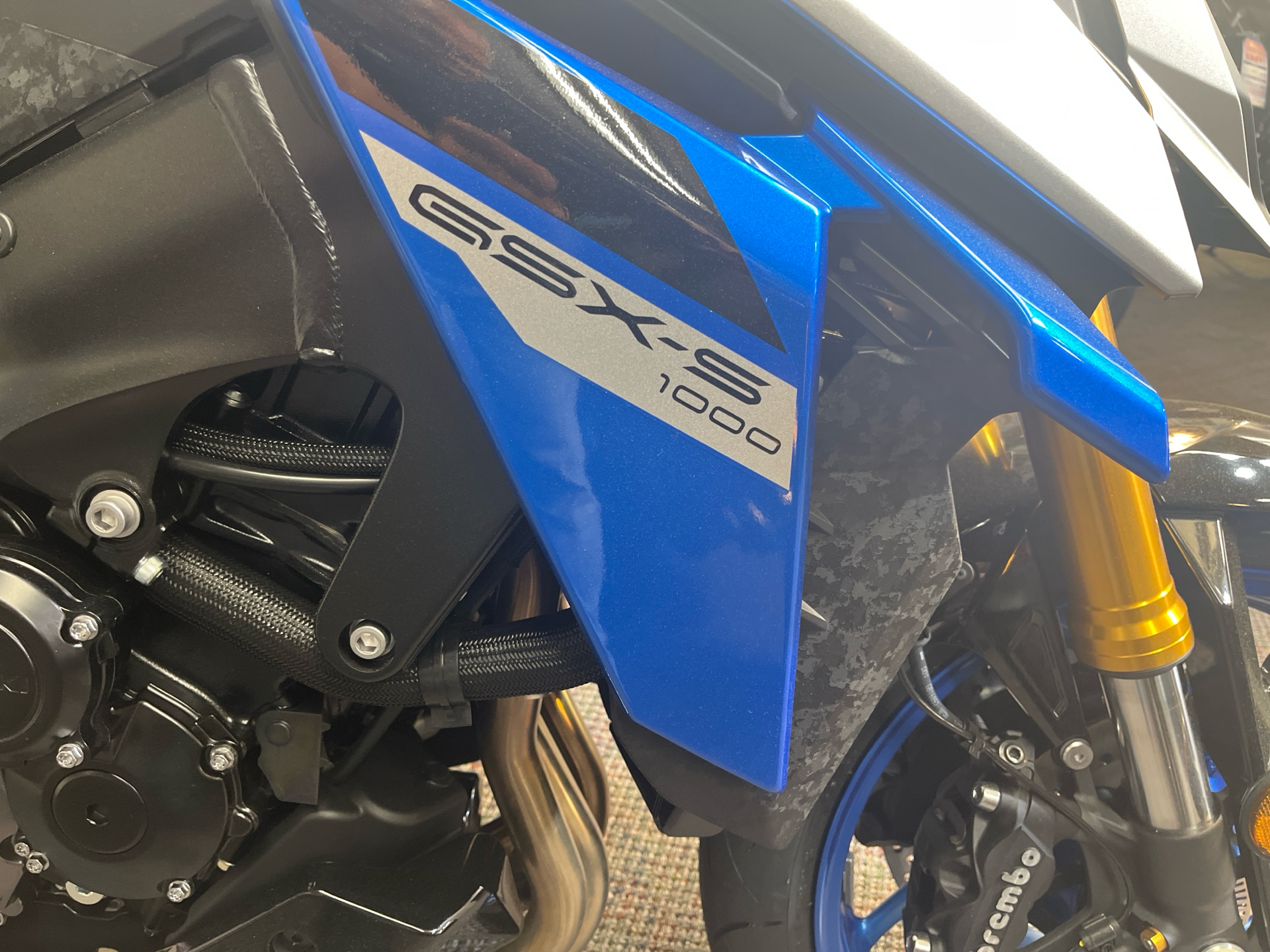 2025 Suzuki GSX-S1000 in West Bridgewater, Massachusetts - Photo 2