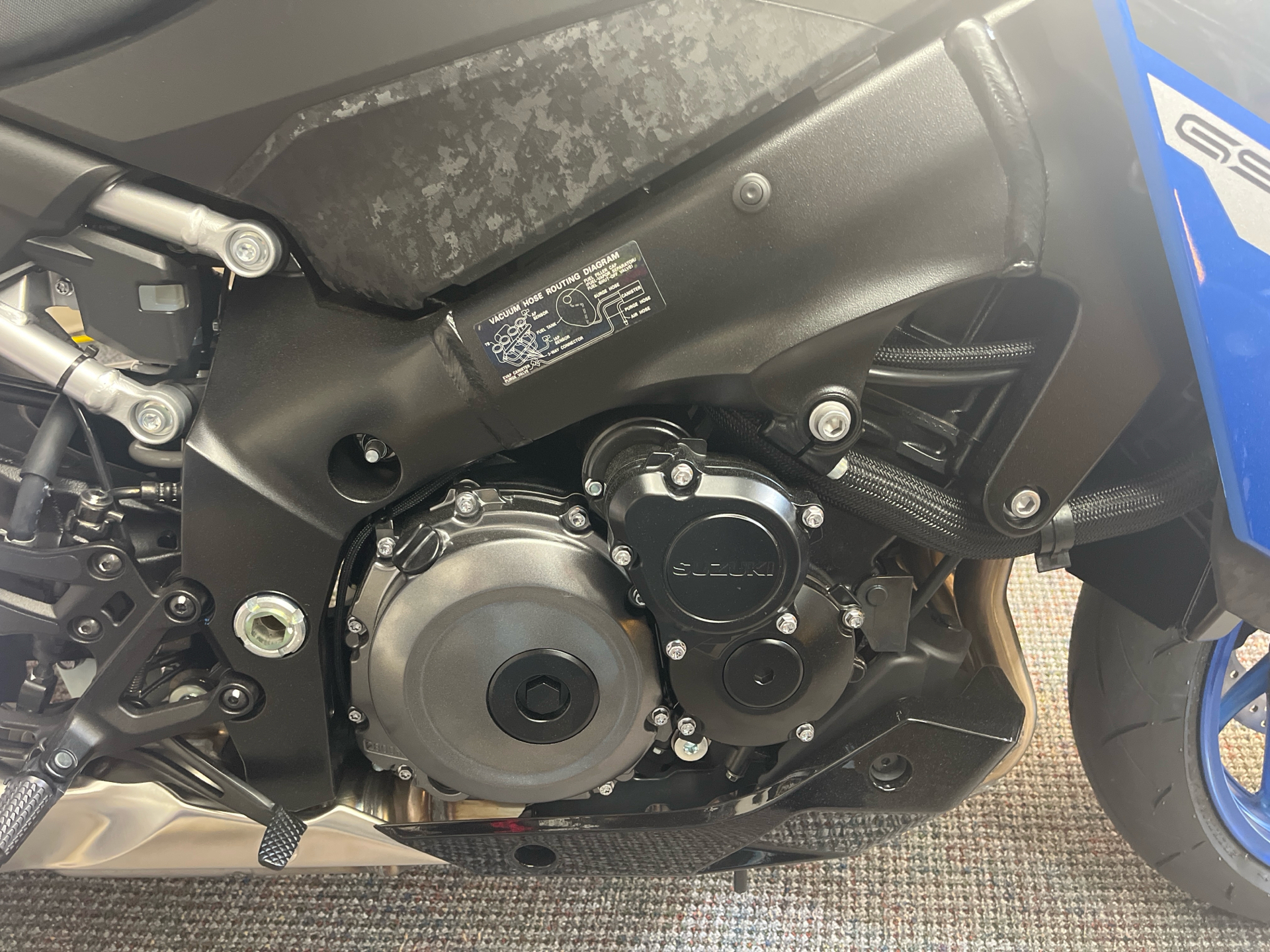 2025 Suzuki GSX-S1000 in West Bridgewater, Massachusetts - Photo 4