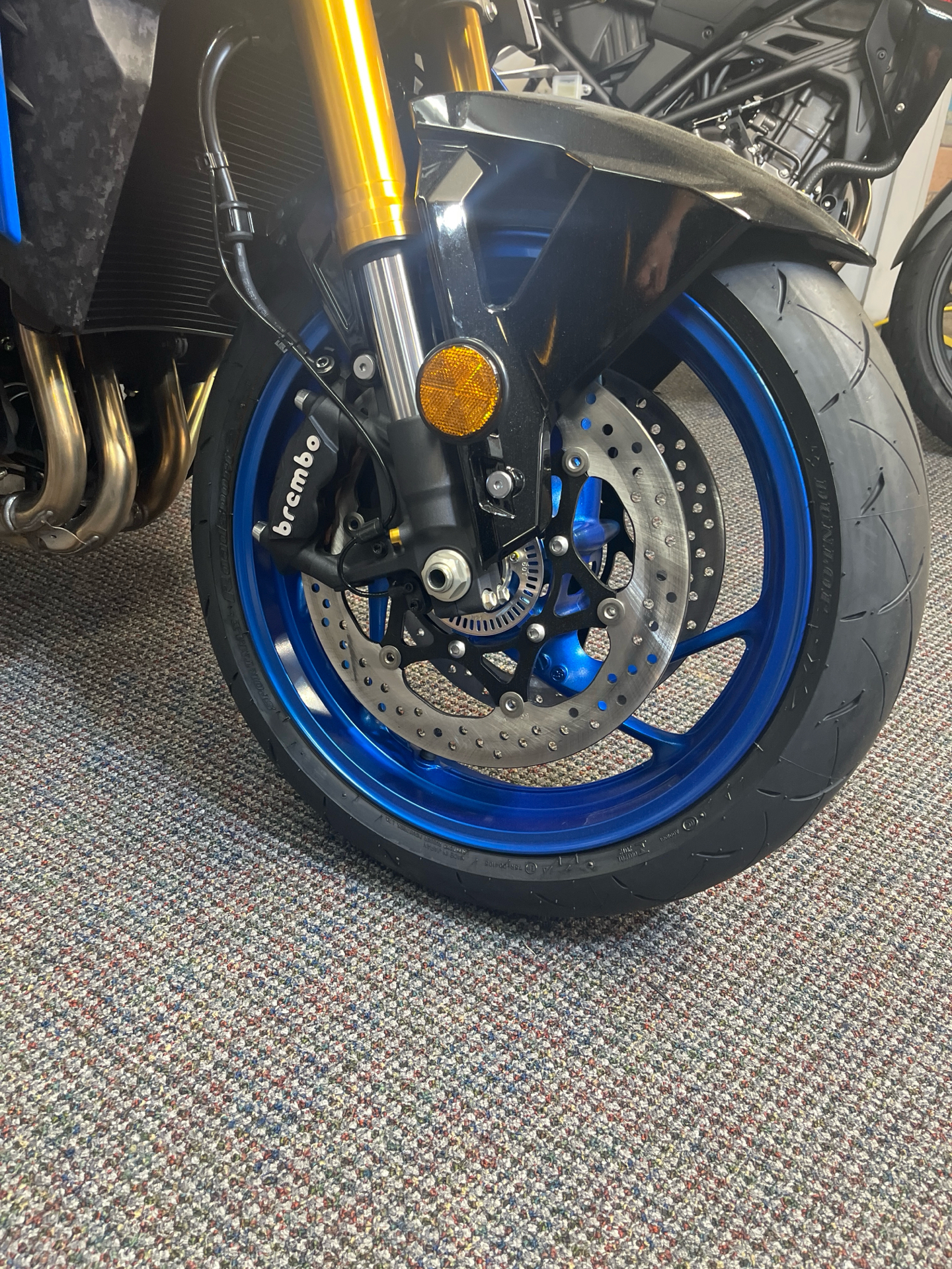 2025 Suzuki GSX-S1000 in West Bridgewater, Massachusetts - Photo 6