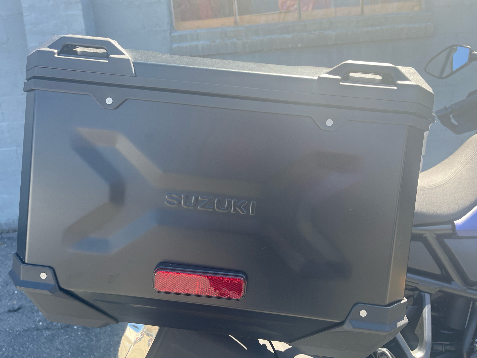 2023 Suzuki V-Strom 800DE Adventure in West Bridgewater, Massachusetts - Photo 4