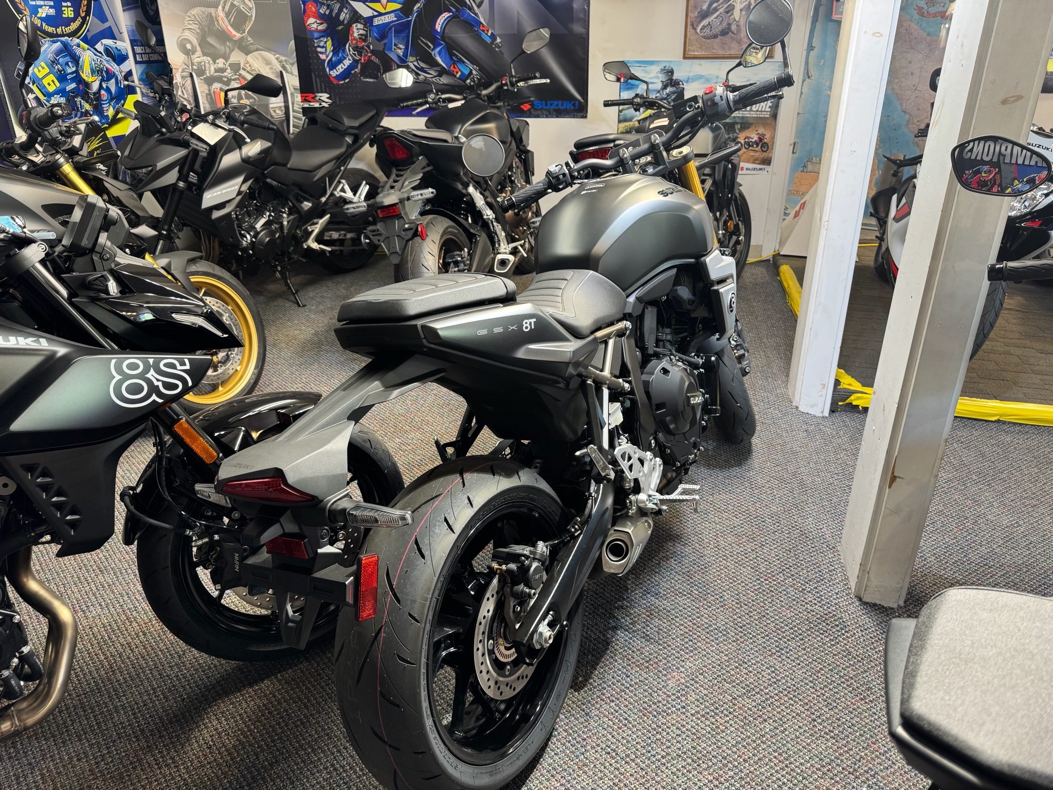 2026 Suzuki GSX-8T 4