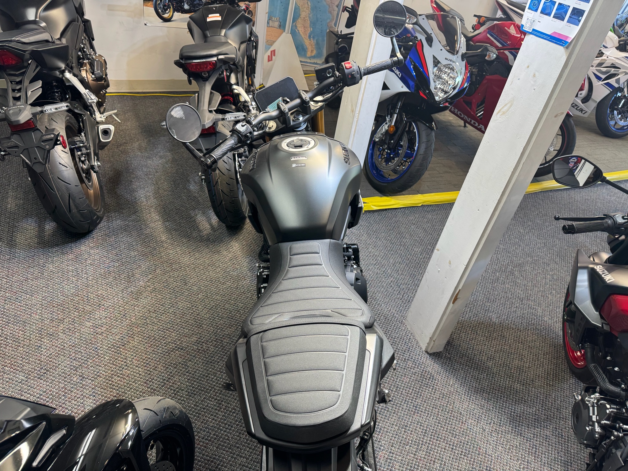 2026 Suzuki GSX-8T 6