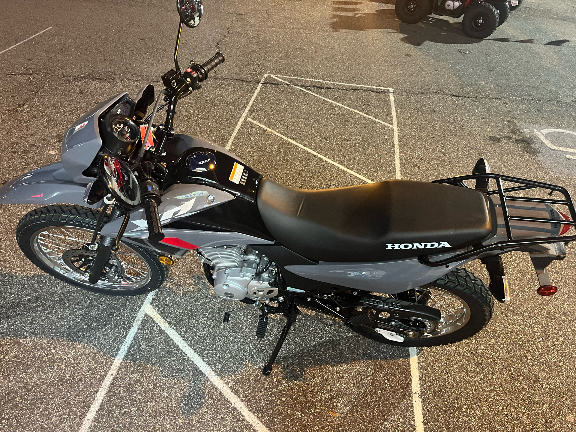2025 Honda XR150L in West Bridgewater, Massachusetts - Photo 3
