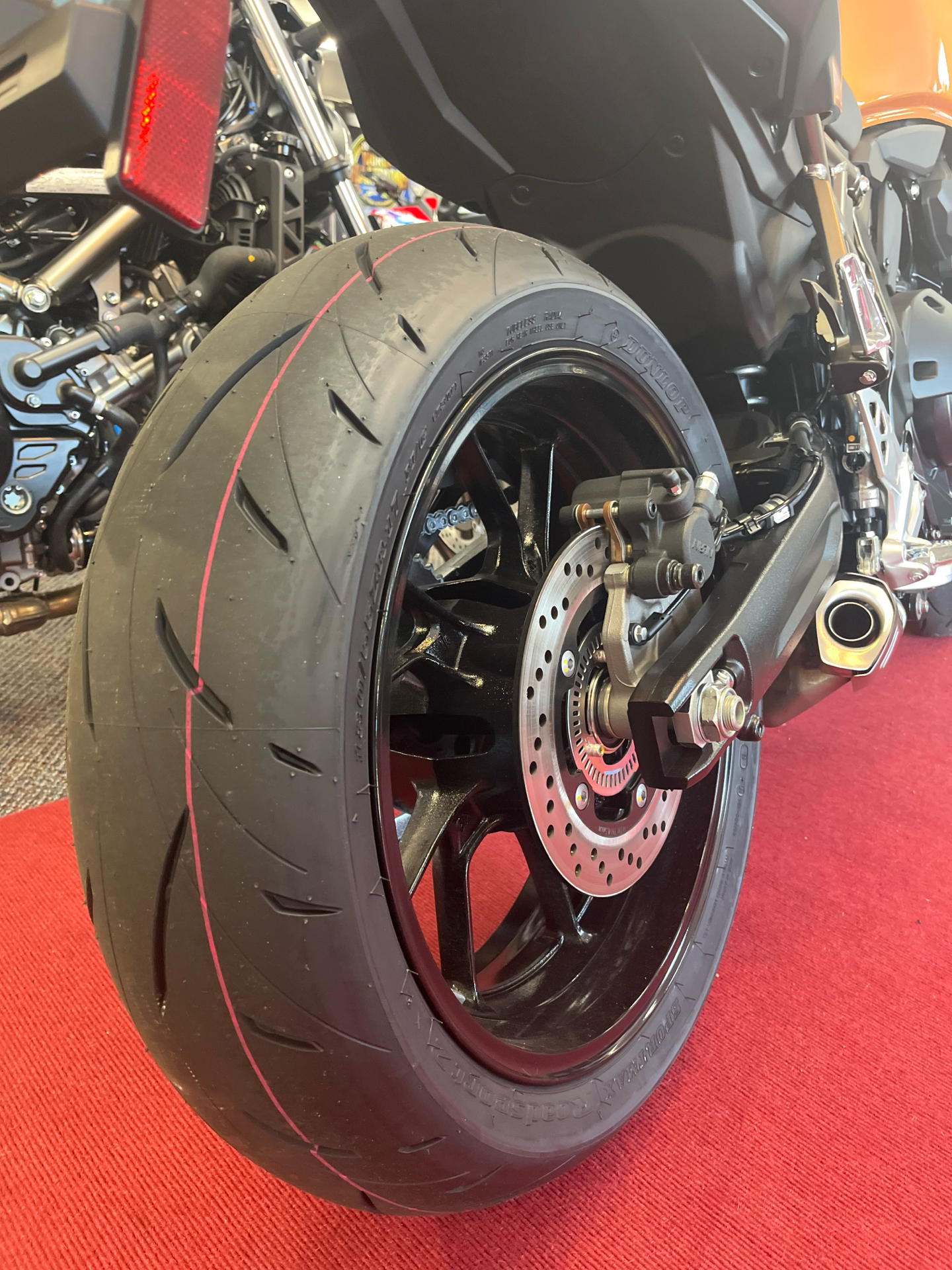 2026 Suzuki GSX-8T in West Bridgewater, Massachusetts - Photo 4