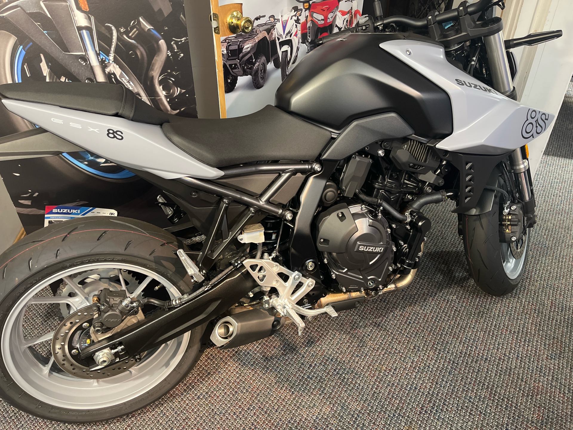2024 Suzuki GSX-8S in West Bridgewater, Massachusetts - Photo 1