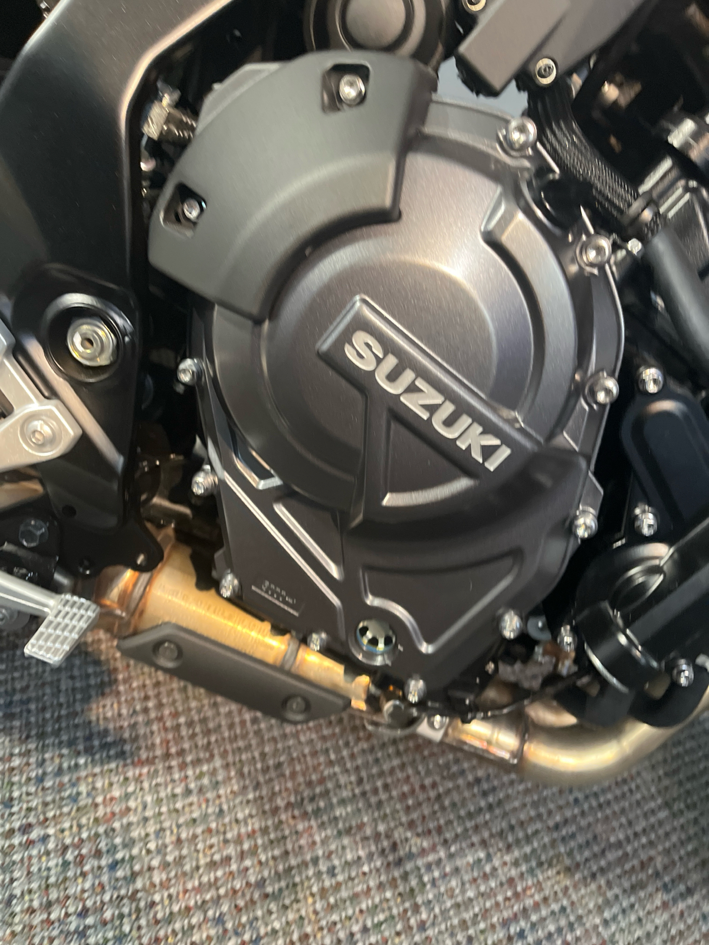 2024 Suzuki GSX-8S in West Bridgewater, Massachusetts - Photo 4