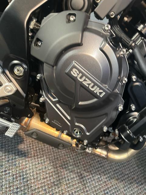 2024 Suzuki GSX-8S in West Bridgewater, Massachusetts - Photo 4