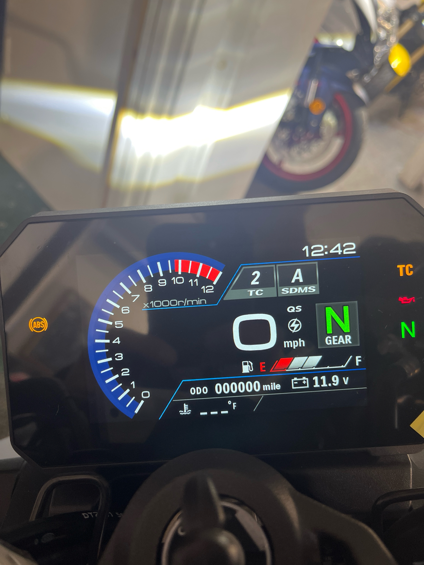 2024 Suzuki GSX-8S in West Bridgewater, Massachusetts - Photo 7