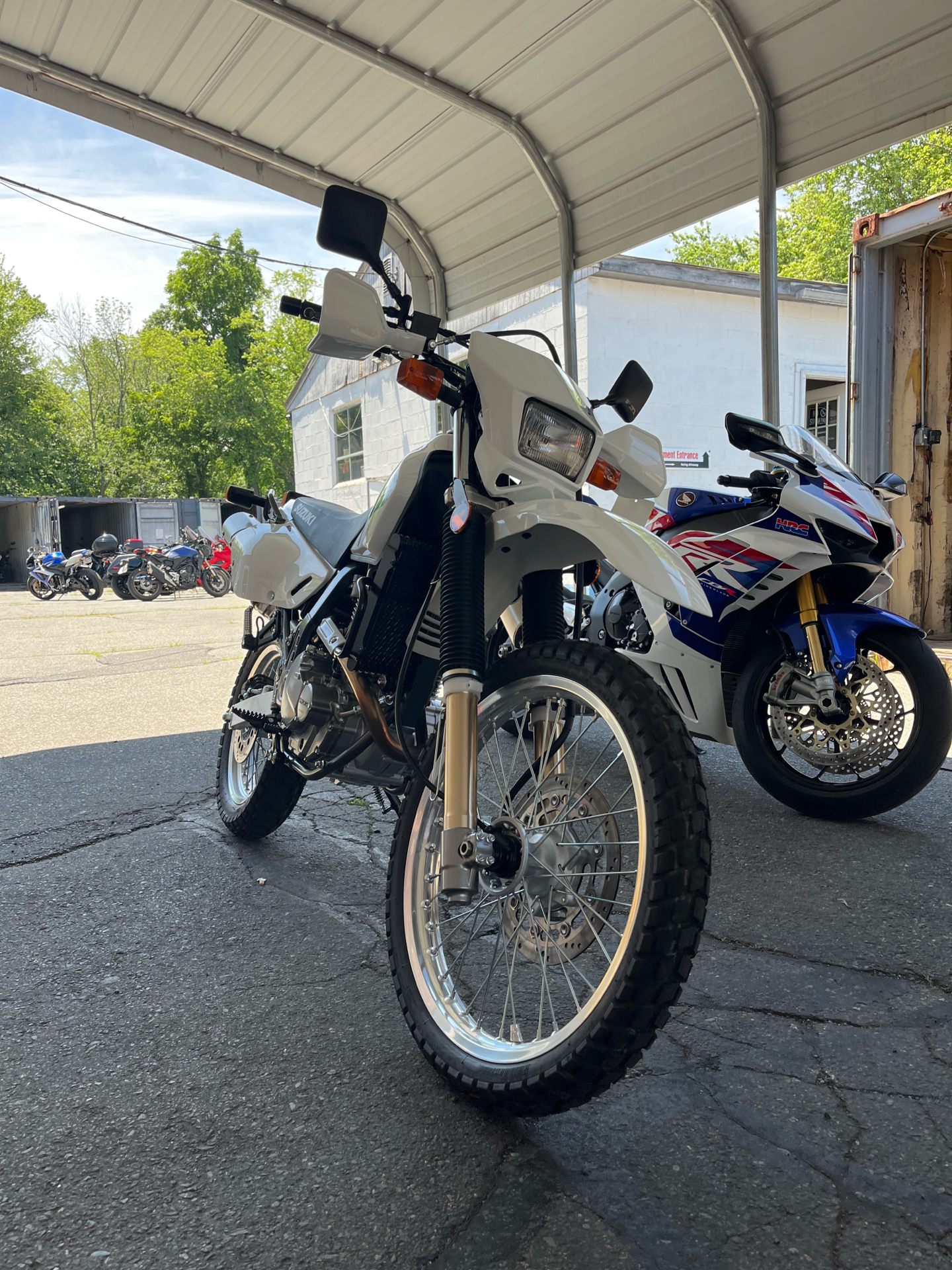 2025 Suzuki DR650S in West Bridgewater, Massachusetts - Photo 6