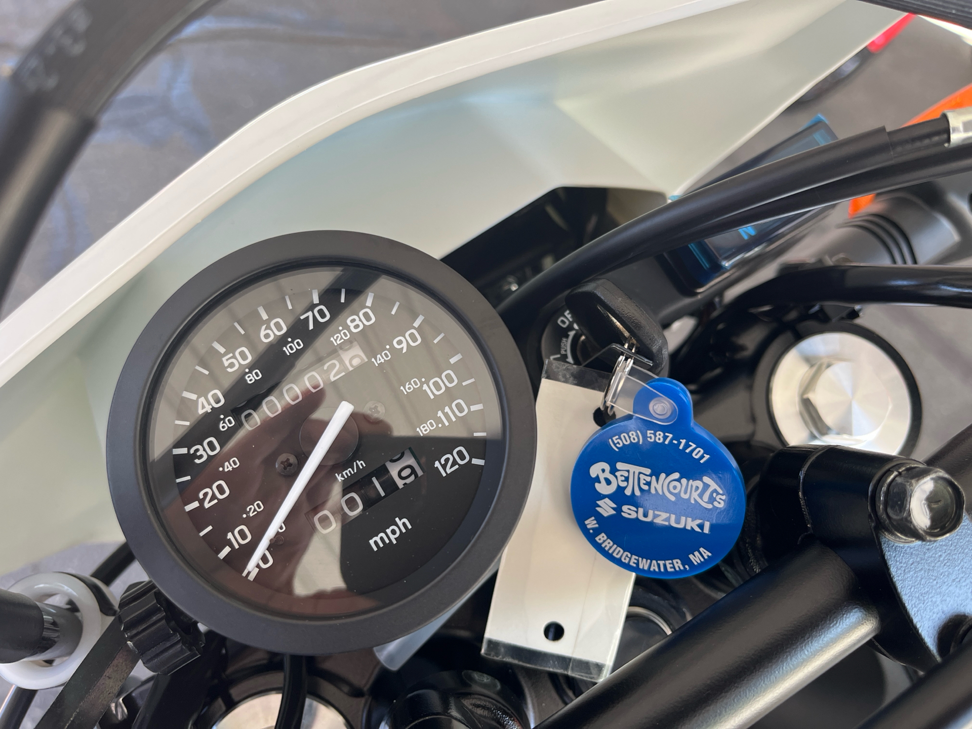 2025 Suzuki DR650S in West Bridgewater, Massachusetts - Photo 8