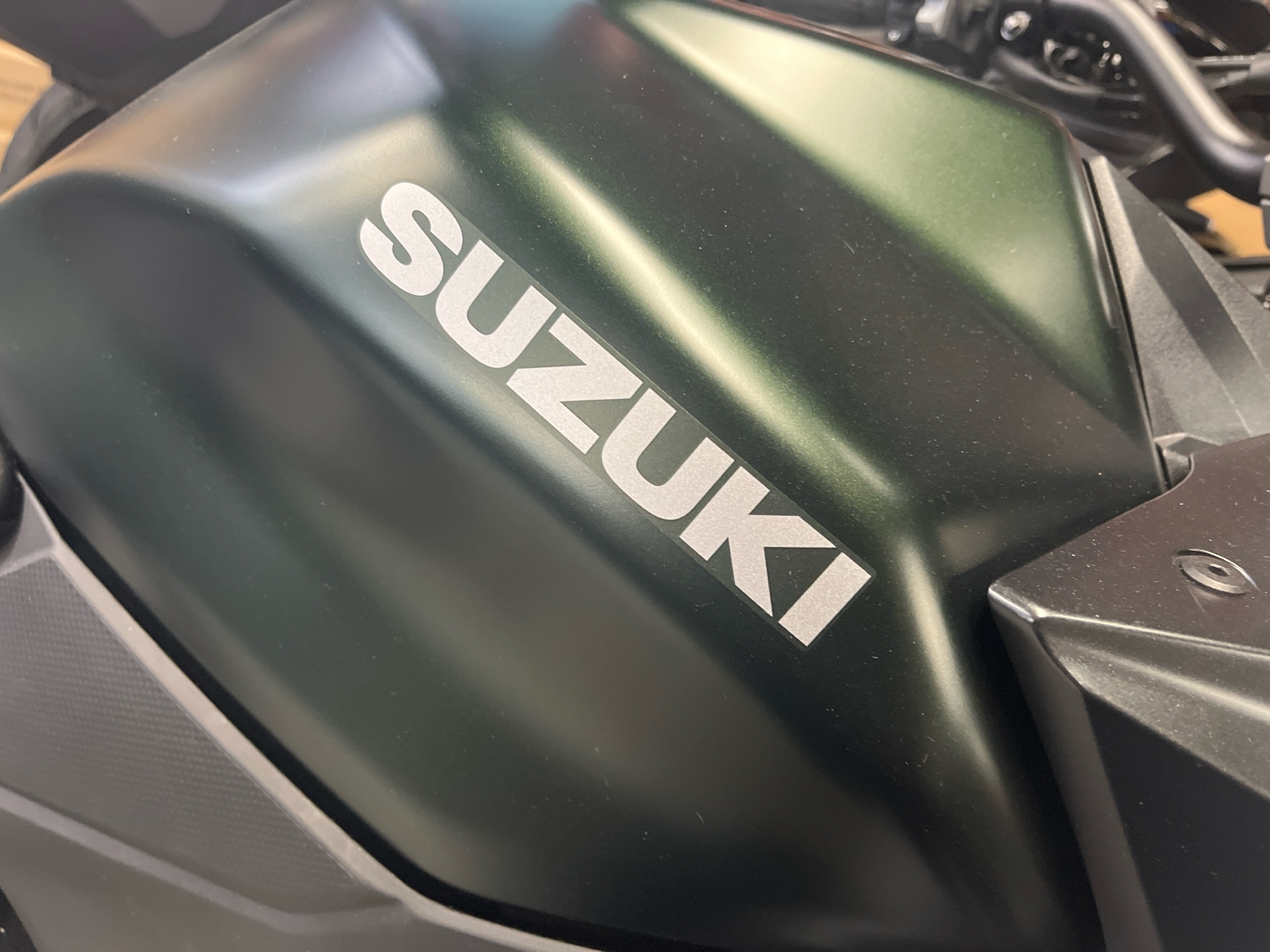 2024 Suzuki GSX-S1000GX+ in West Bridgewater, Massachusetts - Photo 3