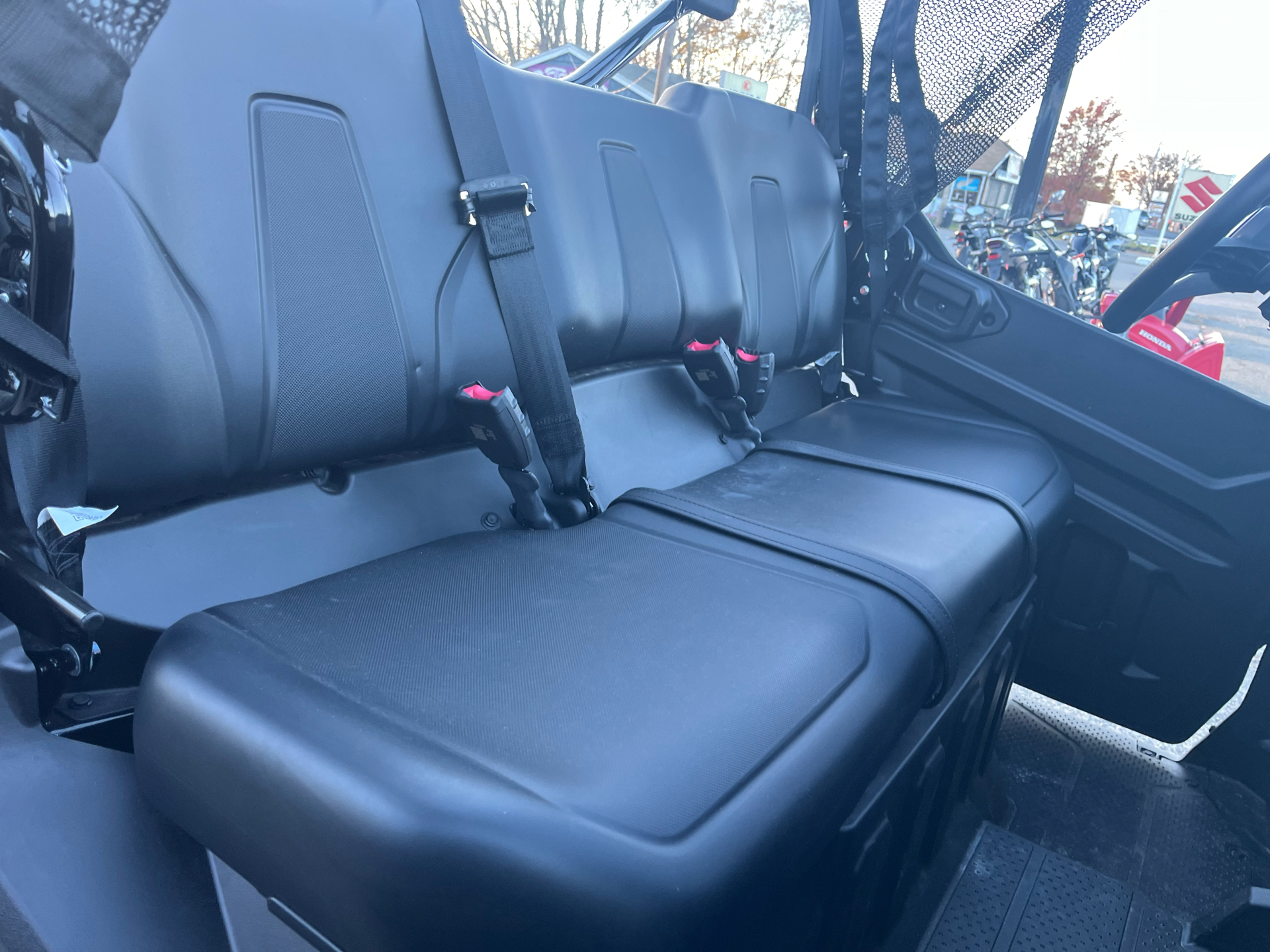 2025 Honda Pioneer 1000 in West Bridgewater, Massachusetts - Photo 5